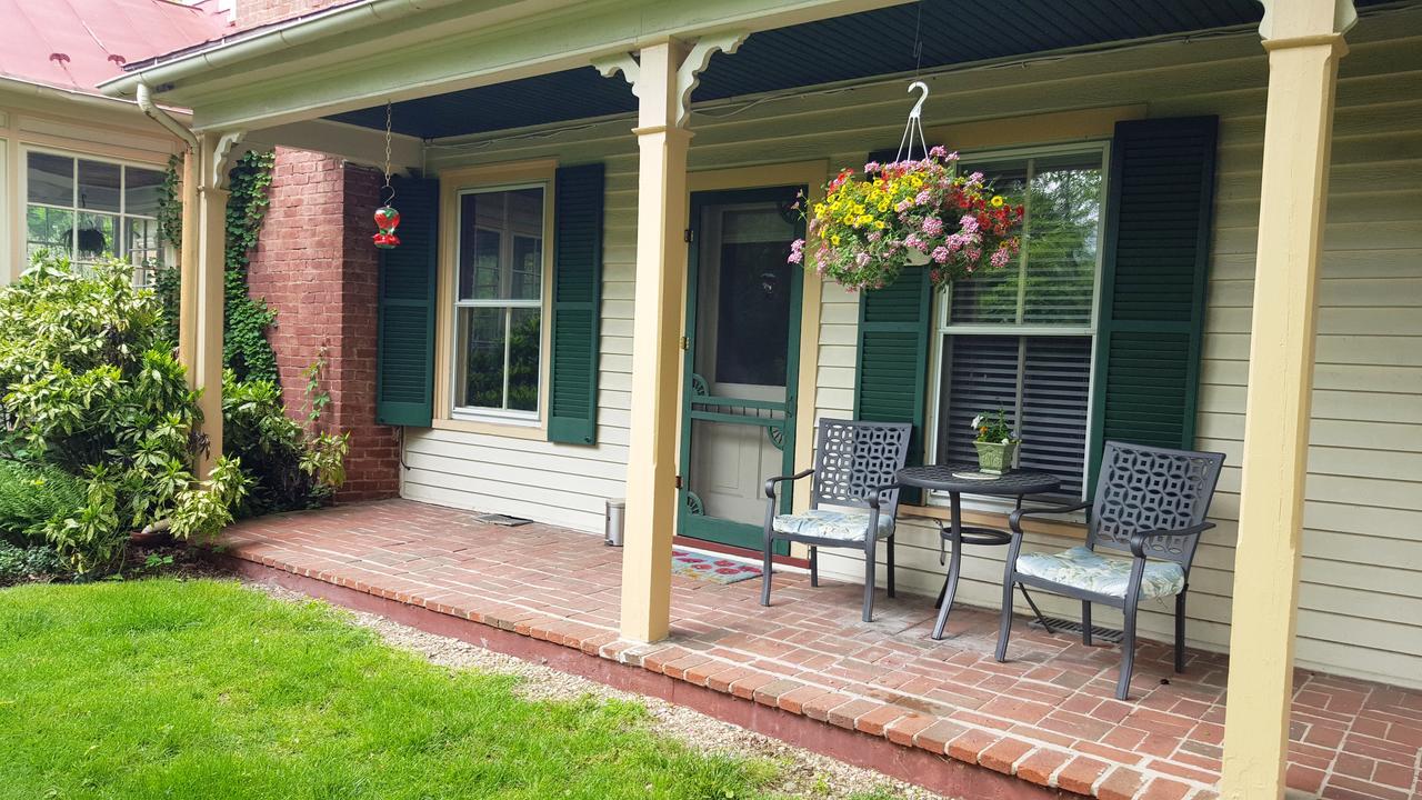 Hummingbird Inn Goshen Exterior foto